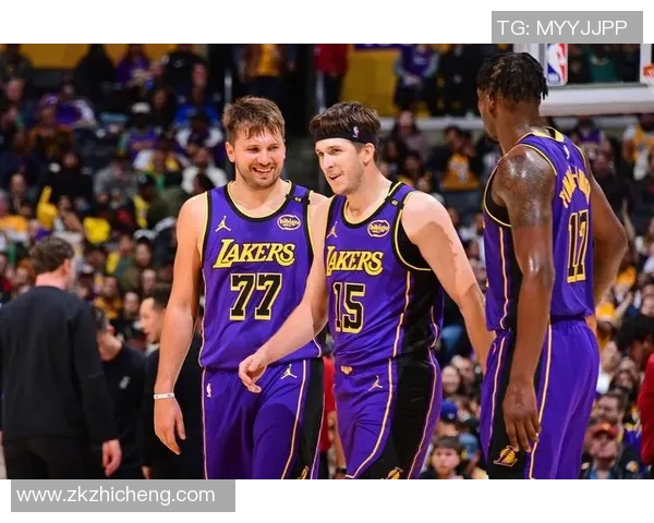 2021年2月湖人与灰熊精彩对决全场录像回放及精彩瞬间分析